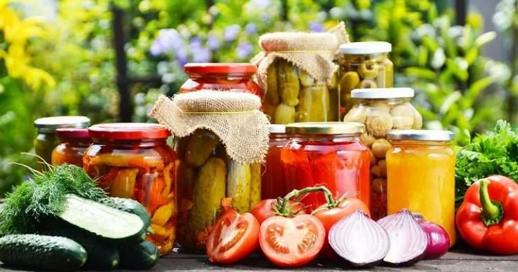 Kimlərə turşu şoraba yemək qadağandır?