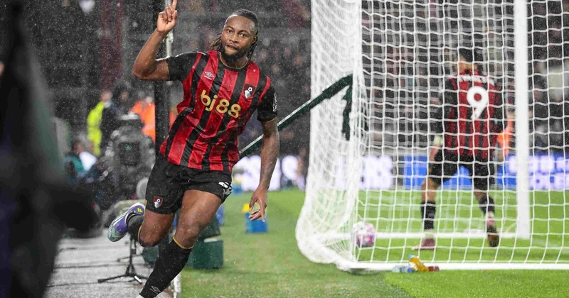 Amorim qanalı futbolçu ilə maraqlanır