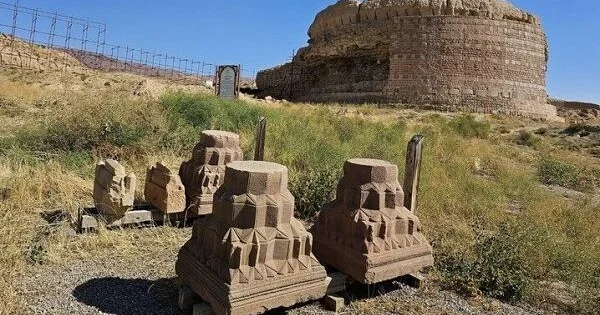 Təbrizdə 750 illik tarixi abidə dağıdıldı