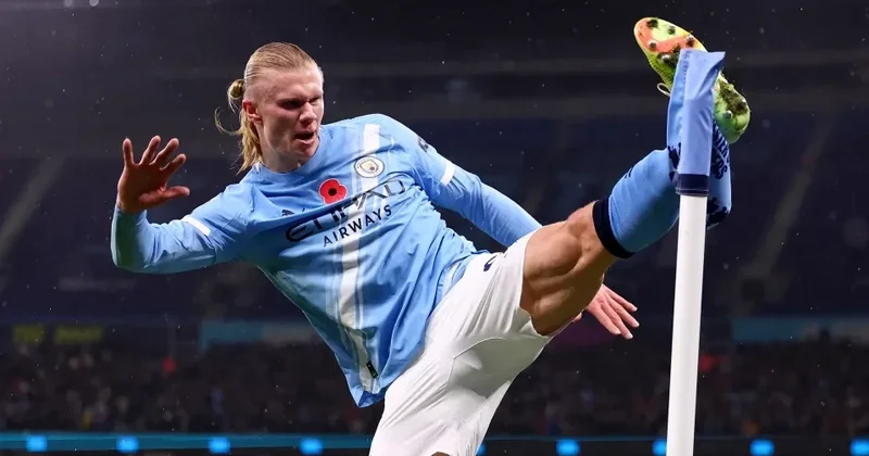 Holandı Messi və Ronaldudan üstün tutub iddialı açıqlama verdi FOTO