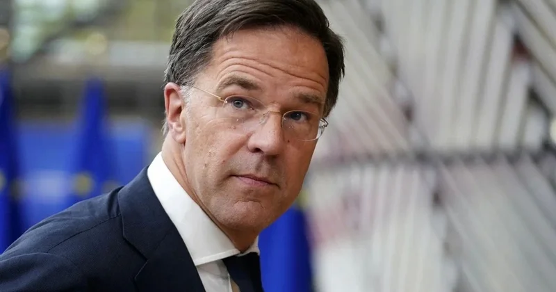 Rütte: Ukrayna NATO ya doğru dönməz bir yoldadır