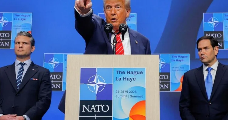 Tramp Hondurası hədələyib: “Demokratiya qalib gəlməlidir