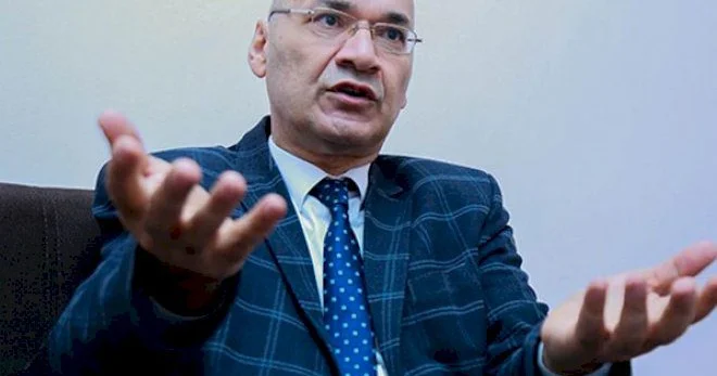 “ƏƏSMN də “yarımrəqəmsaldan” kağıza doğru geriyə dönüş baş verib…” Osman Gündüz