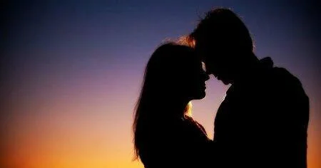 Evli bir kişi ilə yaxalanan qadın çoxlarını heyrətə salıb