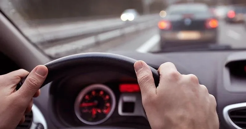 DYP sürücüləri yorğun və yuxusuz halda avtomobil idarə etməməyə çağırır