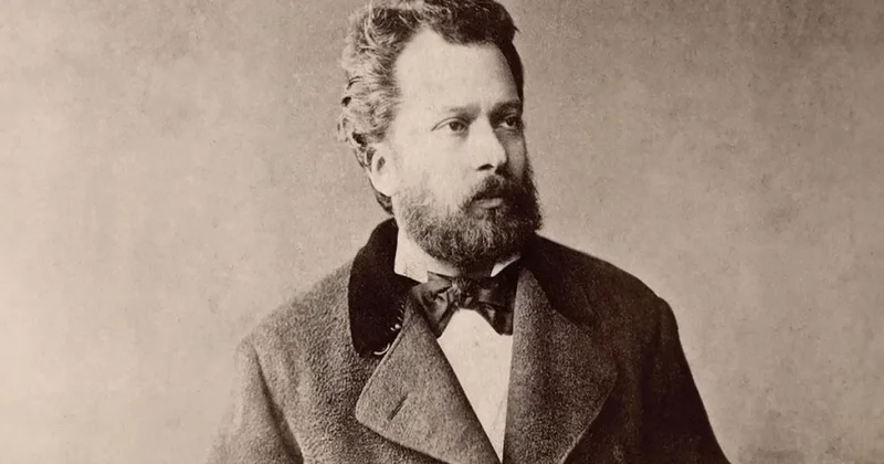 Türk ədəbiyyatının ilk inqilabçı şairi Atatürk ona cavabı nə olmuşdu?