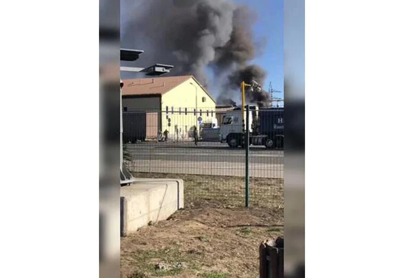 На сухопутной границе Грузии с Арменией горит склад с пиротехникой ВИДЕО