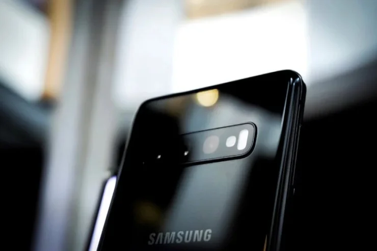 Samsung “Galaxy” telefonları üçün 500 MP kamera hazırlayır