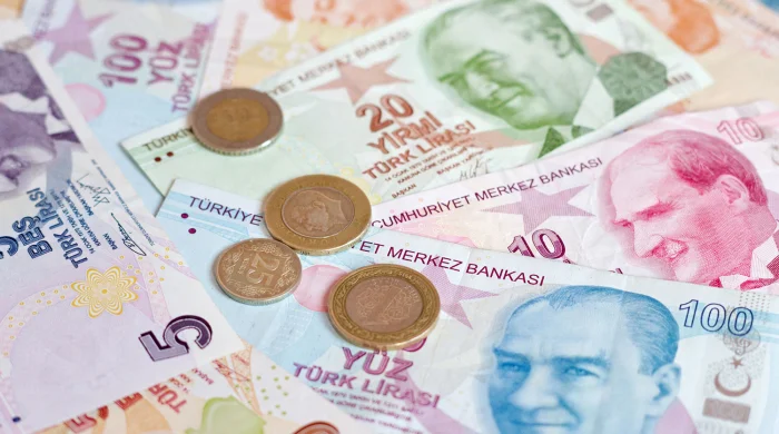 Türkiyədə bankomatlardan pul çıxarmaqda çətinliklər