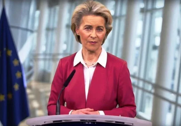 Leyen pnevmoniyaya yoluxdu Yeni Çağ Media