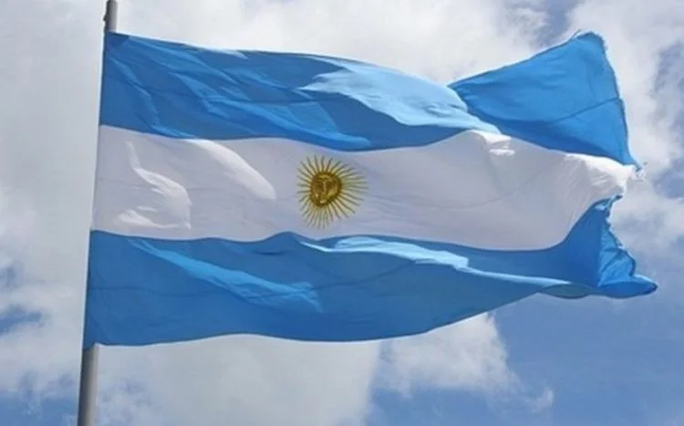 Argentina Britaniyanı mübahisəli adalarla bağlı danışıqlara başlamağa çağırdı