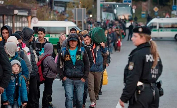 Meksikadan ABŞa doğru 1500 nəfərlik yeni immiqrant karvanı yola düşüb