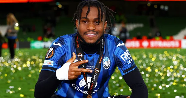 Lukman “Fənərbağça”ya gedir?