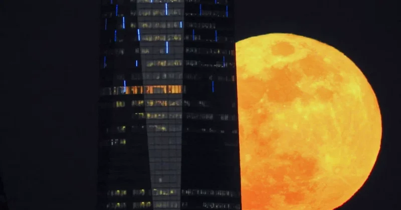 2026 cı ilin ilk səma şousu: Super Ay və meteor yağışı