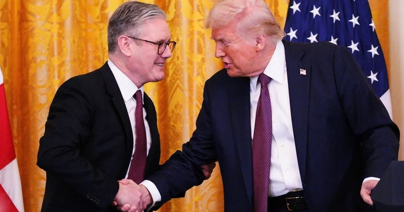 Стармер намерен обсудить с Трампом ситуацию в Венесуэле