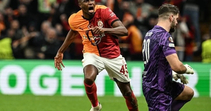 Osimhen “Qalatasaray”da qalmaq istəmir