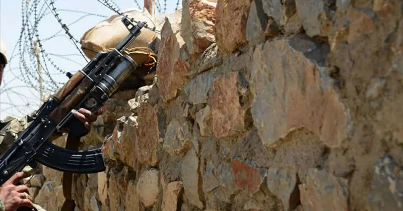 İran Pakistan sərhədində toqquşma: Ölənlər var