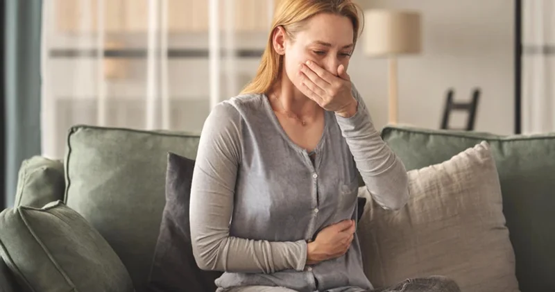 Ürəkbulanmanın yaranmasının 10 səbəbi və nə etməli?