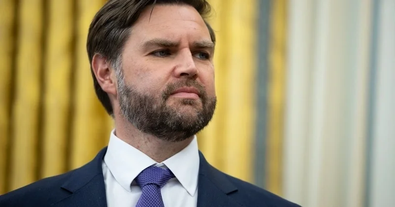 Vens: Tramp Venesuelaya problemlərin həlli yollarını təklif edib