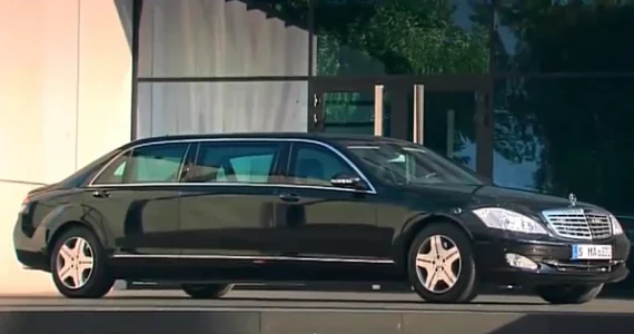 Prezidentin canavar ı adlandırılıan lüks maşın FOTOLAR