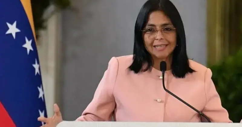 Venesuelanın vitse prezidentш təhlükəsizlikdədir Rodrigez prezident vəzifəsini icra edə bilıər