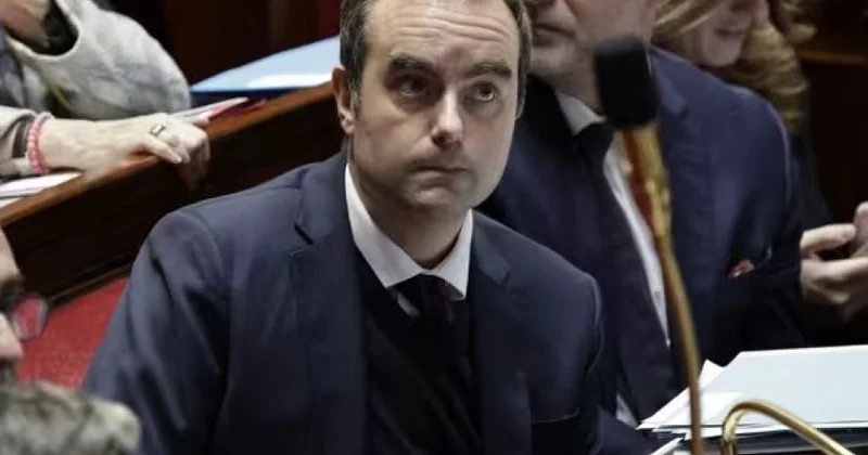 Fransada kənd təsərrüfatı böhranı davam edir