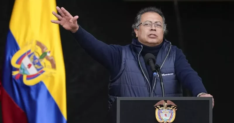 Президент Колумбии приказал разместить войска на границе с Венесуэлой