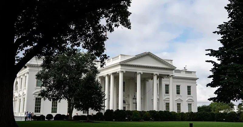 СМИ: Белый дом выступит после завершения атаки на Венесуэлу