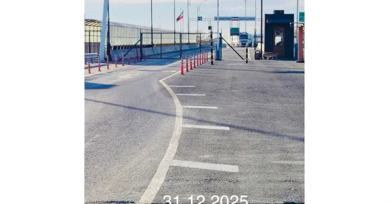 Azərbaycan İran sərhəd buraxılış məntəqələrində yük avtomobillərinin sıxlığının səbəbi məlum olub FOTO