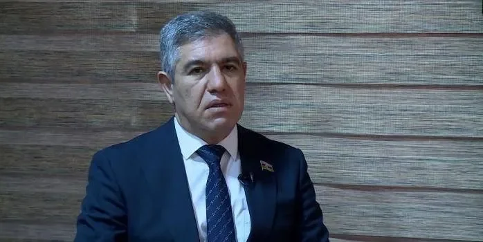 Əmək haqqı və pensiyalarda atım olacaq Vüqar Bayramov