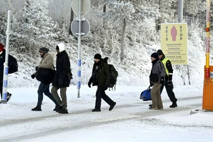 Finlandiya aprelin sonunadək rusların sığınacaq müraciətlərinə baxacaq