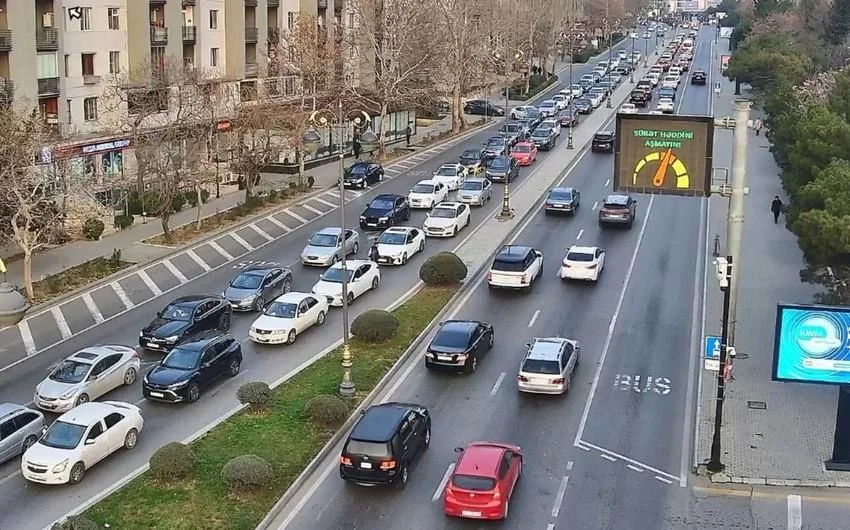 525 ci qəzet Bakıda sıxlıq müşahidə olunan yollar SİYAHI