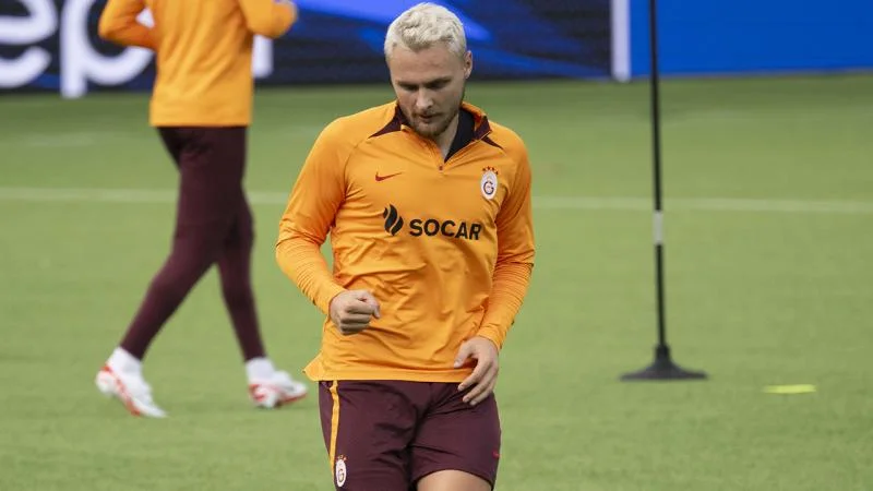 Qalatasaray müdafiəçisini satdı 12 milyona