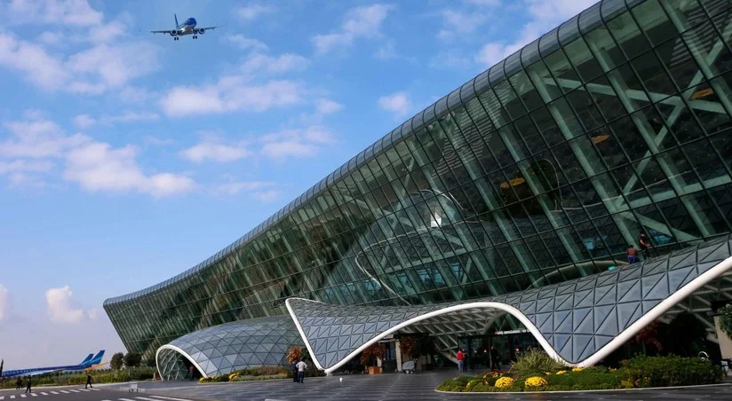 Bakı Aeroportunun sərnişin buraxılış qabiliyyəti əhəmiyyətli dərəcədə artacaq EKSKLÜZİV