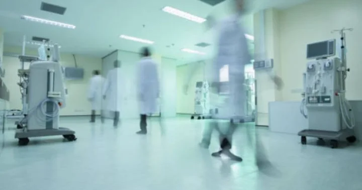 “Rusiya alimləri kimyaterapiya olmadan xərçəngin müalicəsi üzərində işləyirlər”