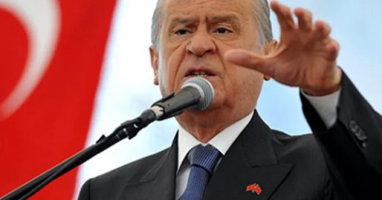 Dövlət Baxçalı: “İrana qarşı müharibə zəncirvari münaqişələrə səbəb ola bilər”