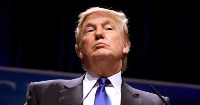 “Epşteyn işi”ndə Trampla bağlı 5300 dən çox fayl var