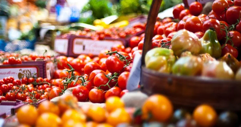 Почему овощи подешевели на рынках Азербайджана? Новые цены