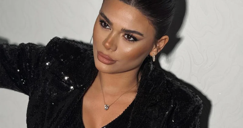 Aysundan doğma atasına CAVAB: KONKRET