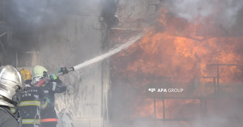 Bakıda evdə yanğın başlayıb