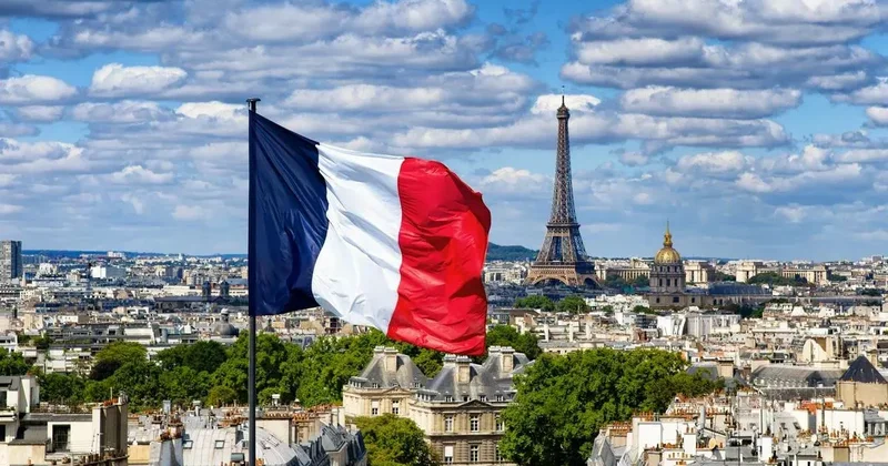 Прокуратура Парижа сообщила об обысках в офисах соцсети X