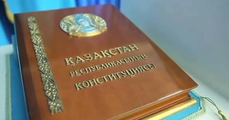Qazaxıstanın yeni Konstitusiyasının layihəsində qazaxcanın dövlət dili statusu təsbit olunub