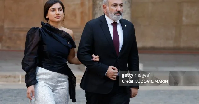 Paşinyanın qızının maaşı yenidən gündəmdə