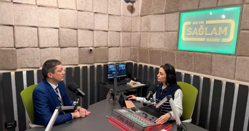 “Sağlam radio”da “Dərmanların qeydiyyat və nəzarət mexanizmi”ndən danışıldı