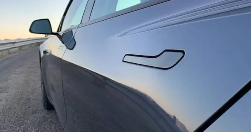 Maşınlarda gizli qapı tutacaqları OLMAYACAQ