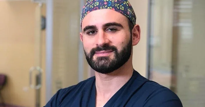 Tanınmış cərrah səhv əməliyyata görə təzminat ödəyəcək