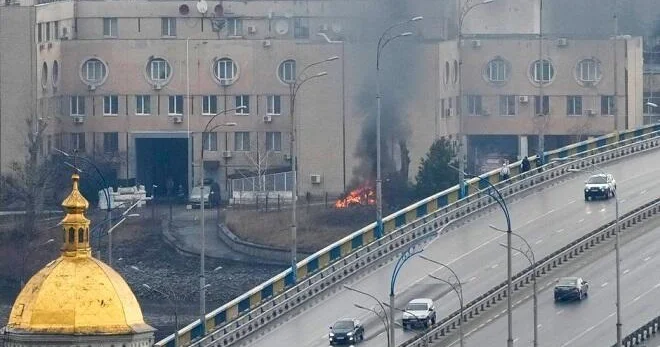 Rusiya Zaporojyeyə zərbə endirdi: ölənlər var