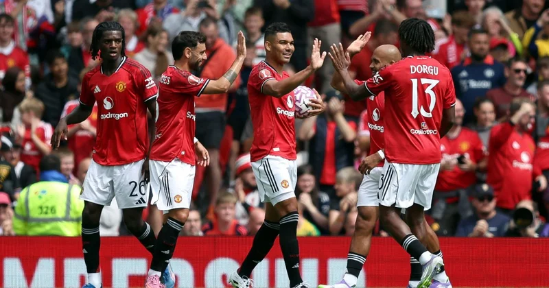 “Mançester Yunayted” Çempionlar Liqasına vəsiqə qazanacağı təqdirdə transferlərə 232 milyon avro xərcləyə bilər