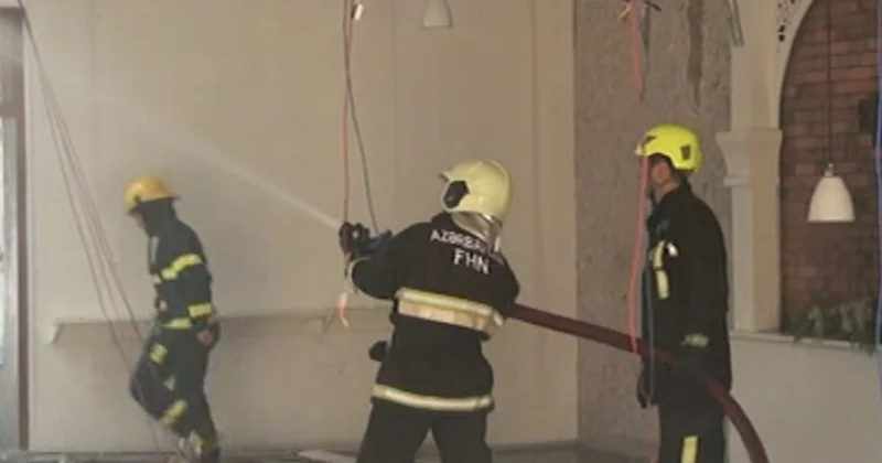 Пожар в жилом доме в Баку Minval Politika