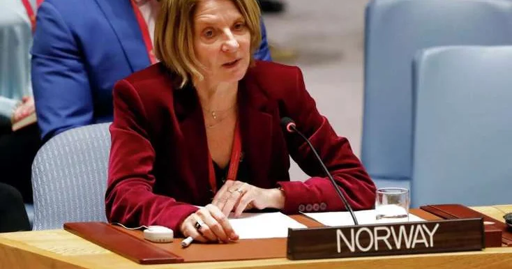 Adı sənədlərdə hallanan səfir vəzifəsində KONKRET